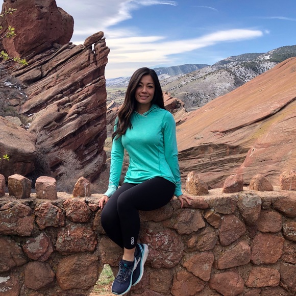 Meet your Posher, Danielle - Picture 3 of 5